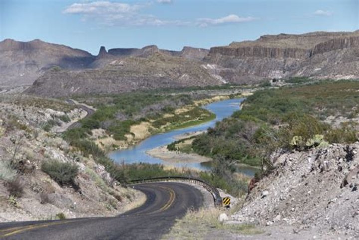 What is the steepest road in the US?